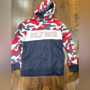 Tommy Hilfiger Kids Red, White, and Blue Camo sweater size 16/18